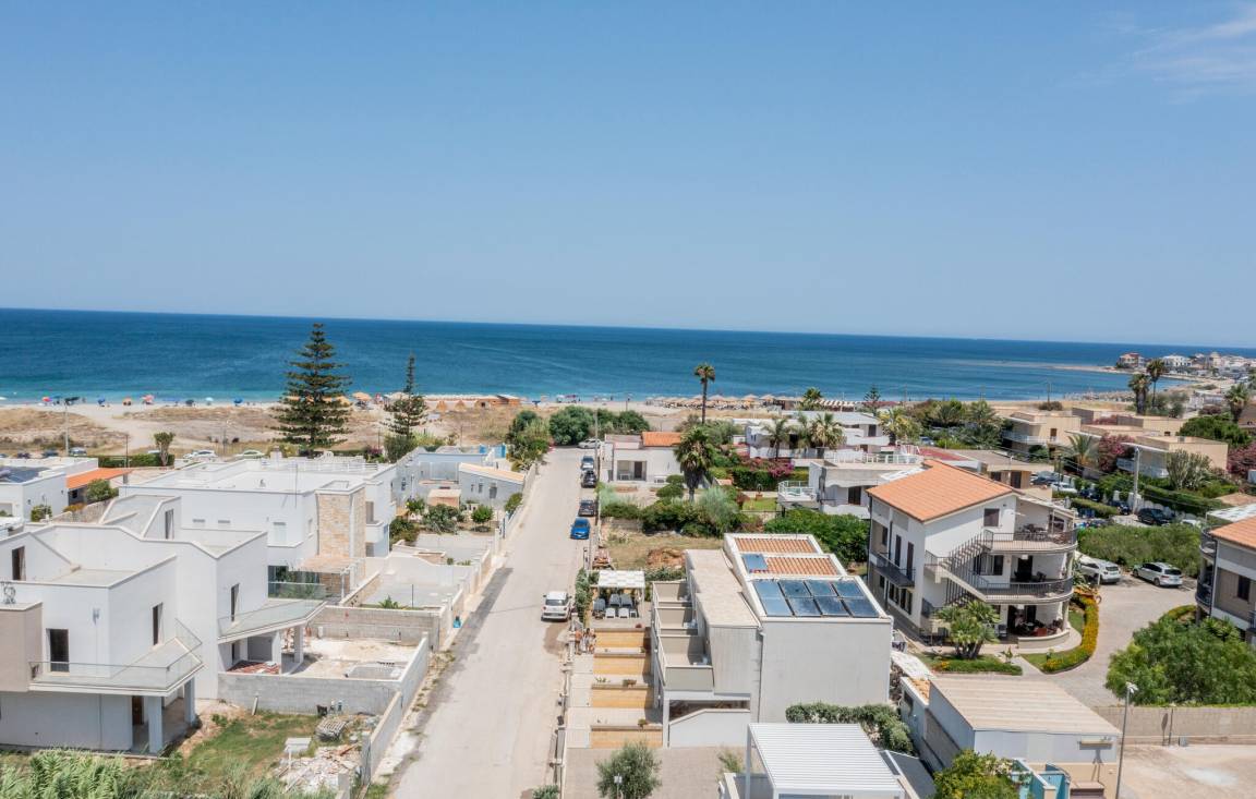 60 M² Apartment ∙ 2 Bedrooms ∙ 6 Guests - San Lorenzo, Italy