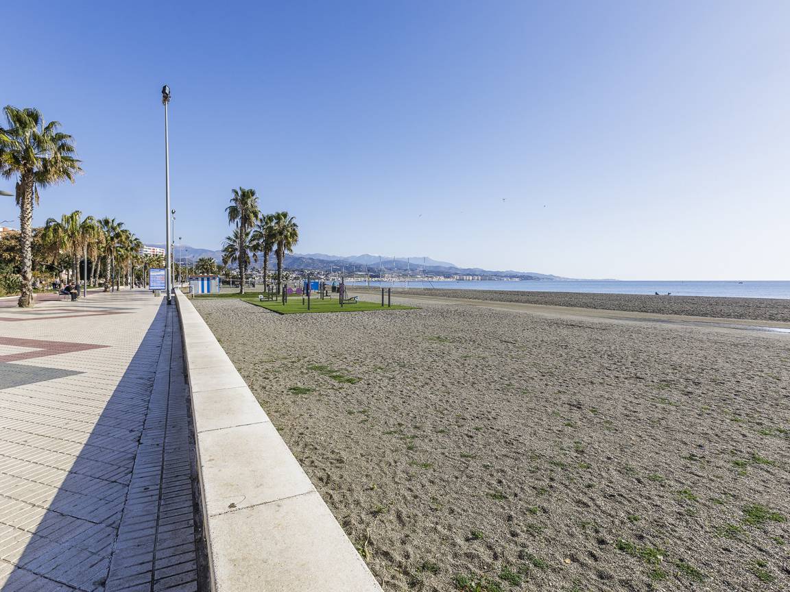 65 M² Ferienwohnung ∙ 2 Schlafzimmer ∙ 4 Gäste - Vélez-Málaga