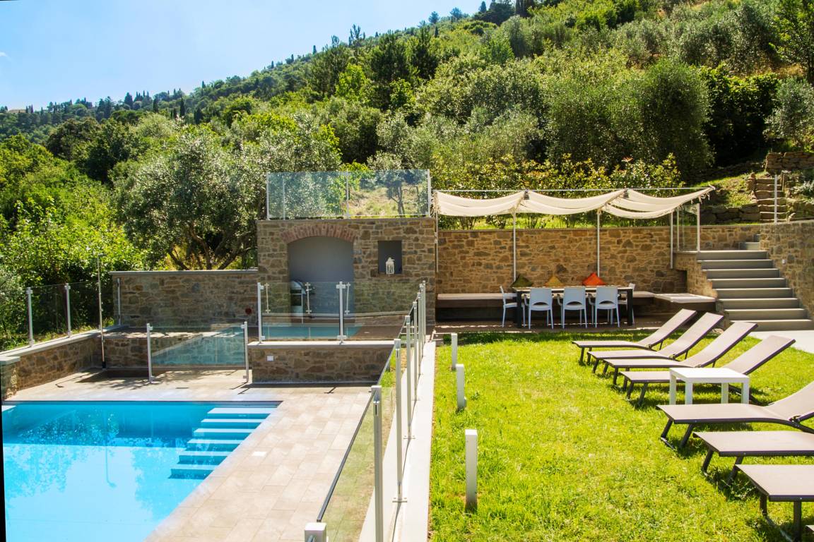 300 M² Villa ∙ 4 Slaapkamers ∙ 8 Gasten - Cortona