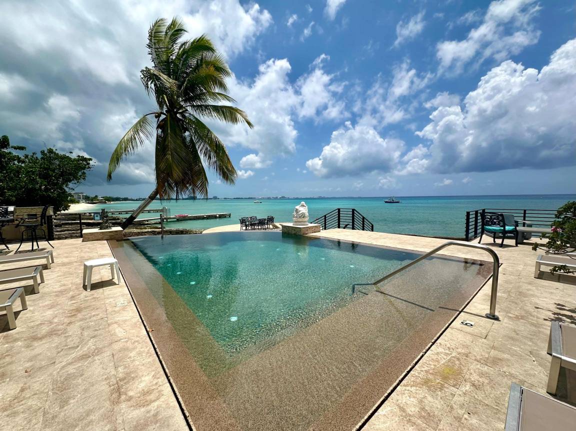 60 M² House ∙ 1 Bedroom ∙ 2 Guests - West Bay