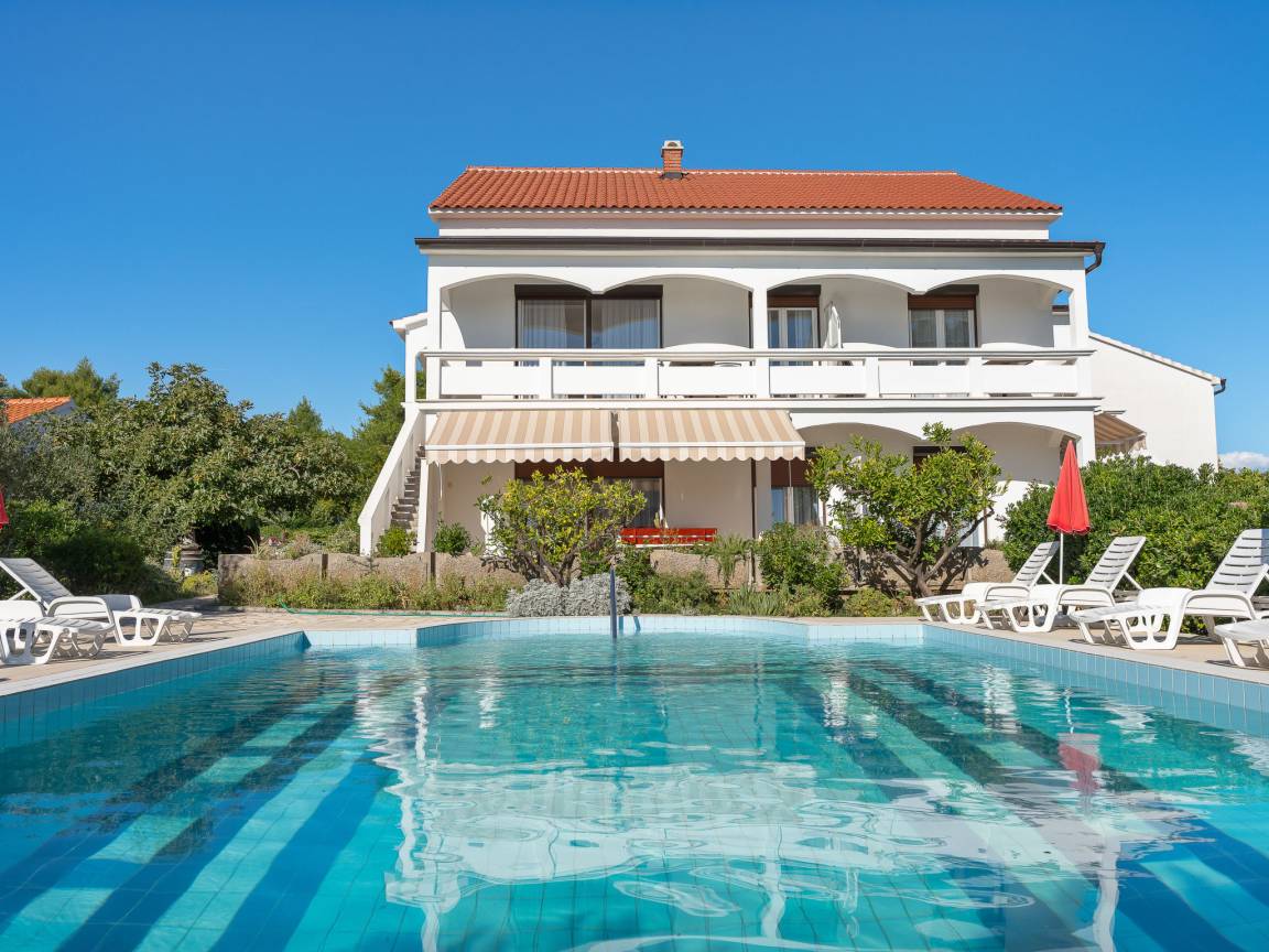 48 M² Appartement ∙ 2 Chambres ∙ 4 Personnes - Vir