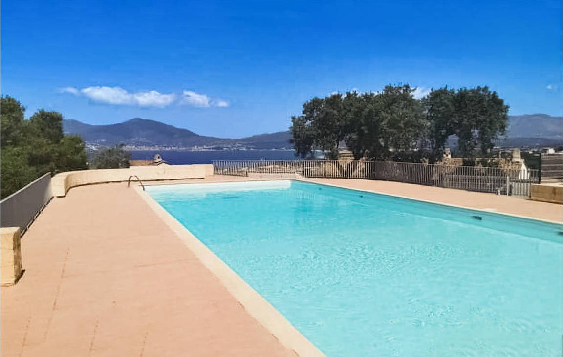 45 M² Maisonette ∙ 2 Bedrooms ∙ 6 Guests - Ajaccio