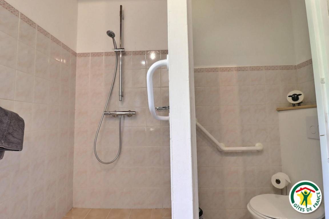 98 m² Gîte ∙ 3 Schlafzimmer ∙ 6 Gäste – Bild 14