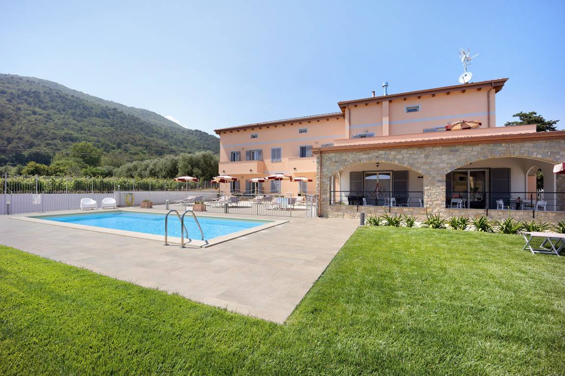 31 M² Appartamento Vacanza ∙ 1 Camera Da Letto ∙ 3 Ospiti - Alassio