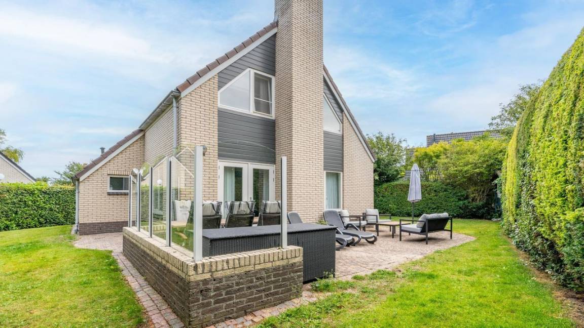 140 M² House ∙ 3 Bedrooms ∙ 6 Guests - Texel