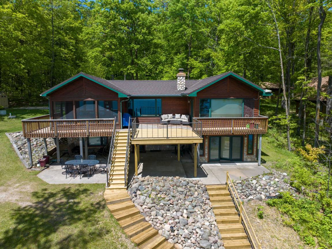 242 M² Huis ∙ 3 Slaapkamers ∙ 10 Gasten - Wisconsin