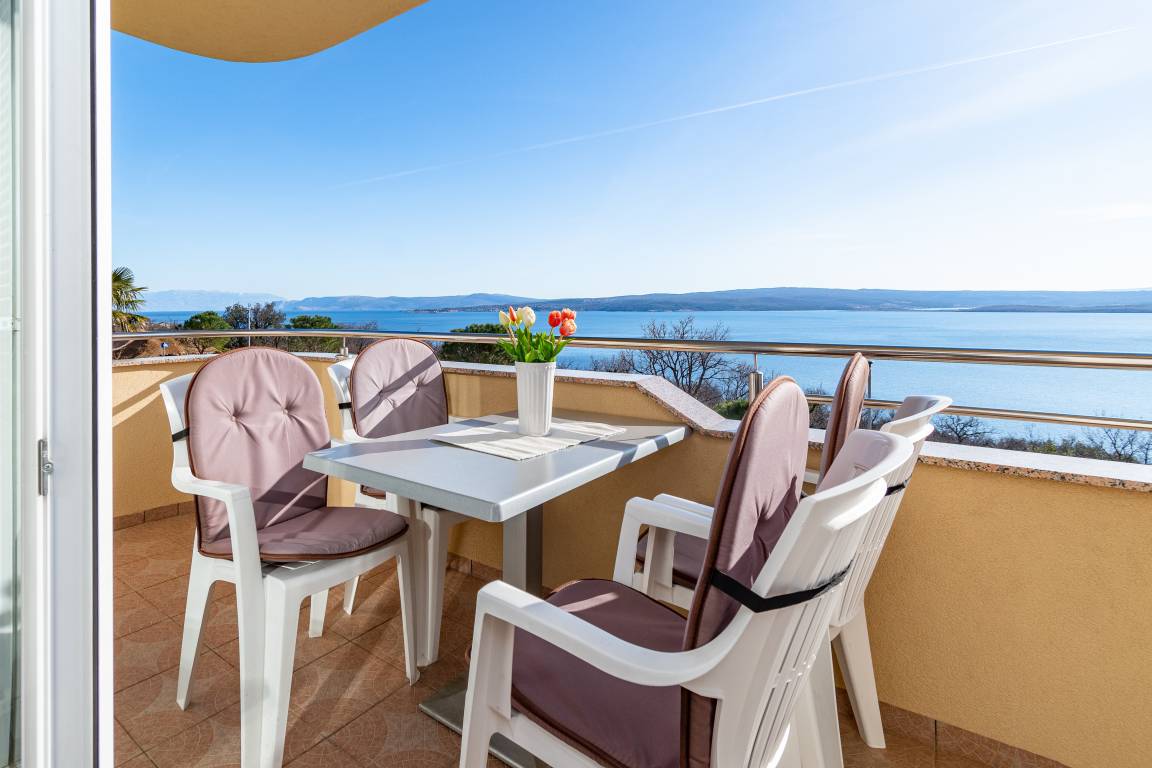 64 M² Apartment ∙ 1 Bedroom ∙ 5 Guests - Crikvenica