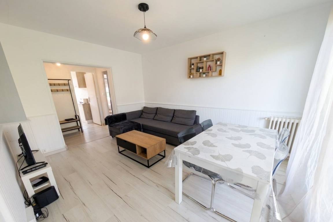 66 M² Ferienwohnung ∙ 3 Schlafzimmer ∙ 6 Gäste - La Roche-sur-Yon