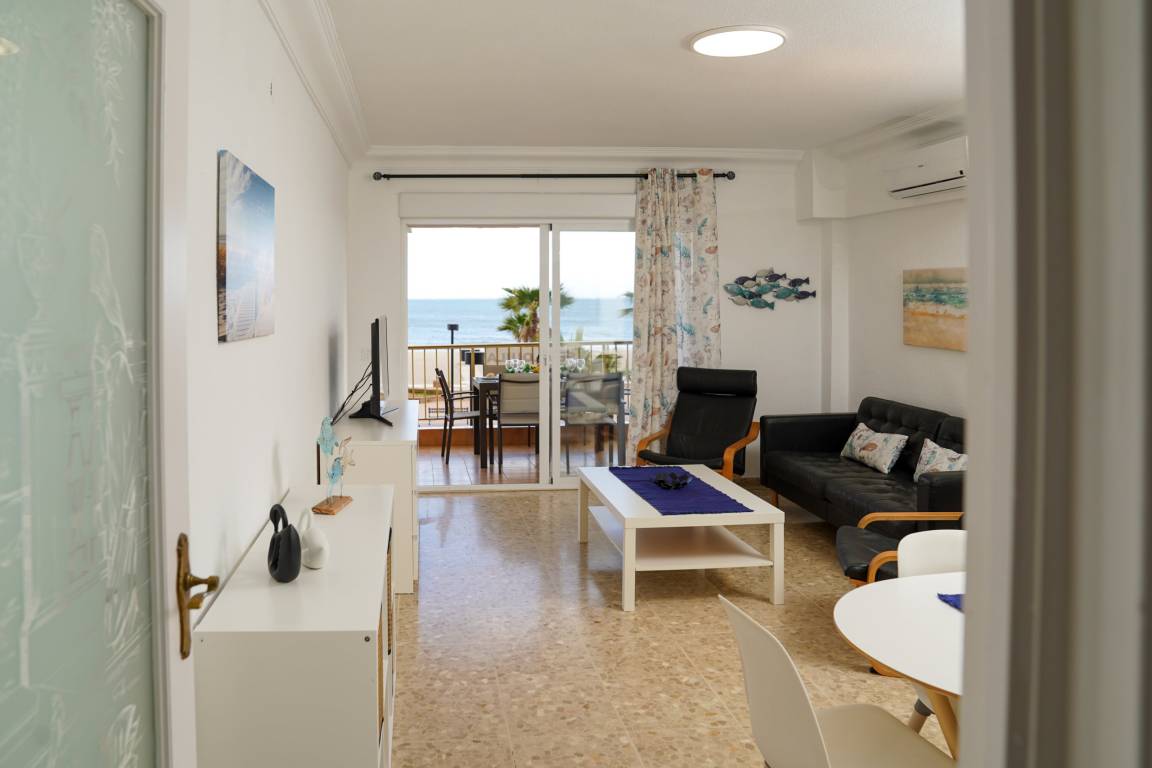 110 M² Apartamento ∙ 3 Habitaciones ∙ 6 Huéspedes - Fuengirola