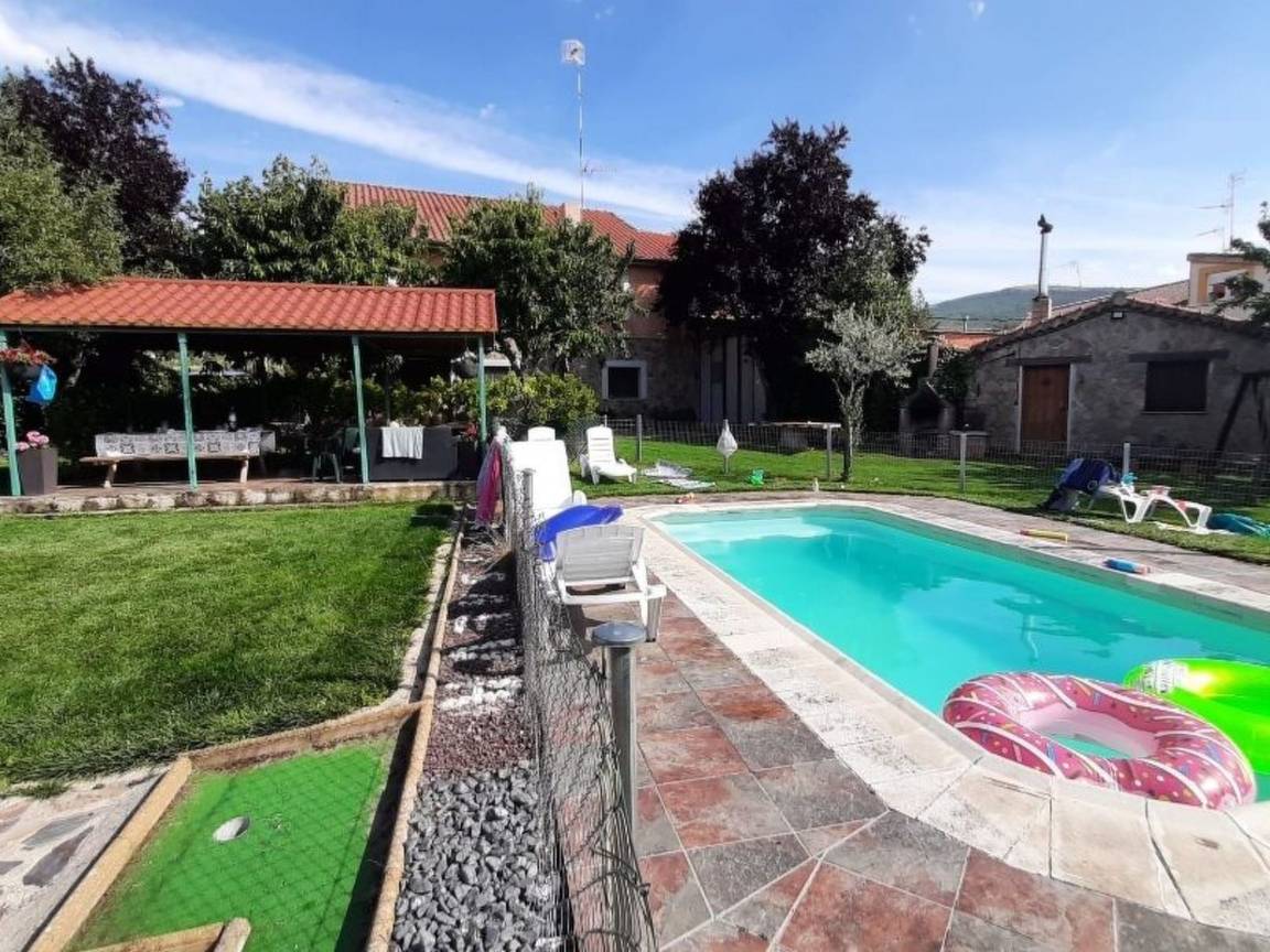 800 M² Casa ∙ 9 Habitaciones ∙ 16 Huéspedes - La Bastida