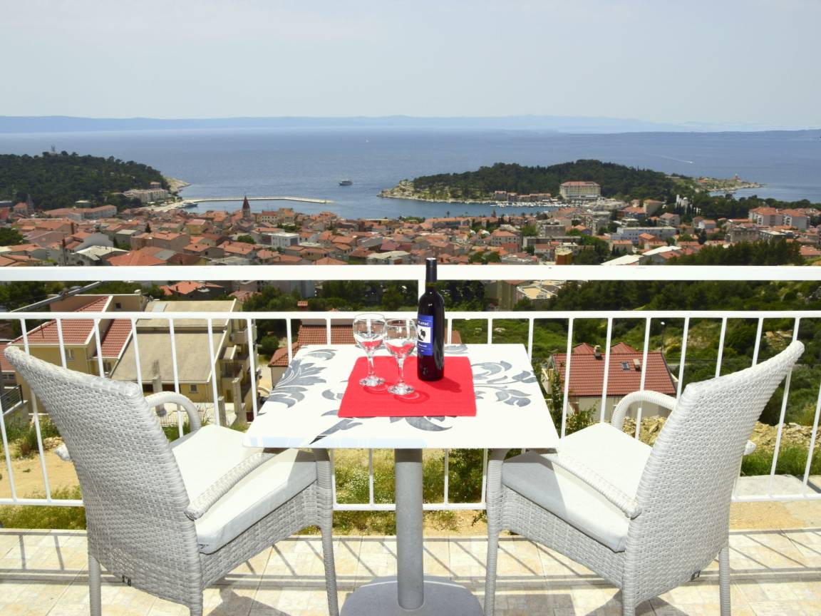 40 M² Ferienwohnung ∙ 2 Schlafzimmer ∙ 4 Gäste - Makarska