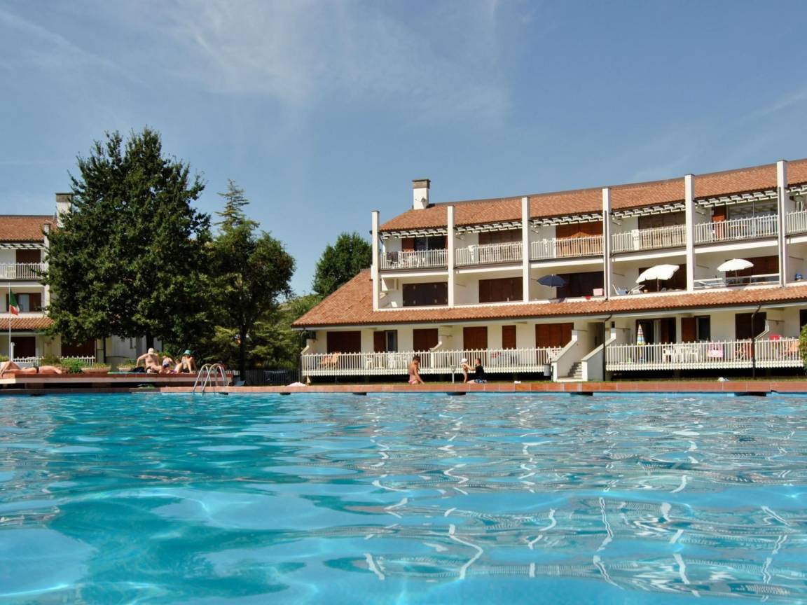 55 M² Apartamento ∙ 3 Quartos ∙ 6 Hóspedes - Caorle