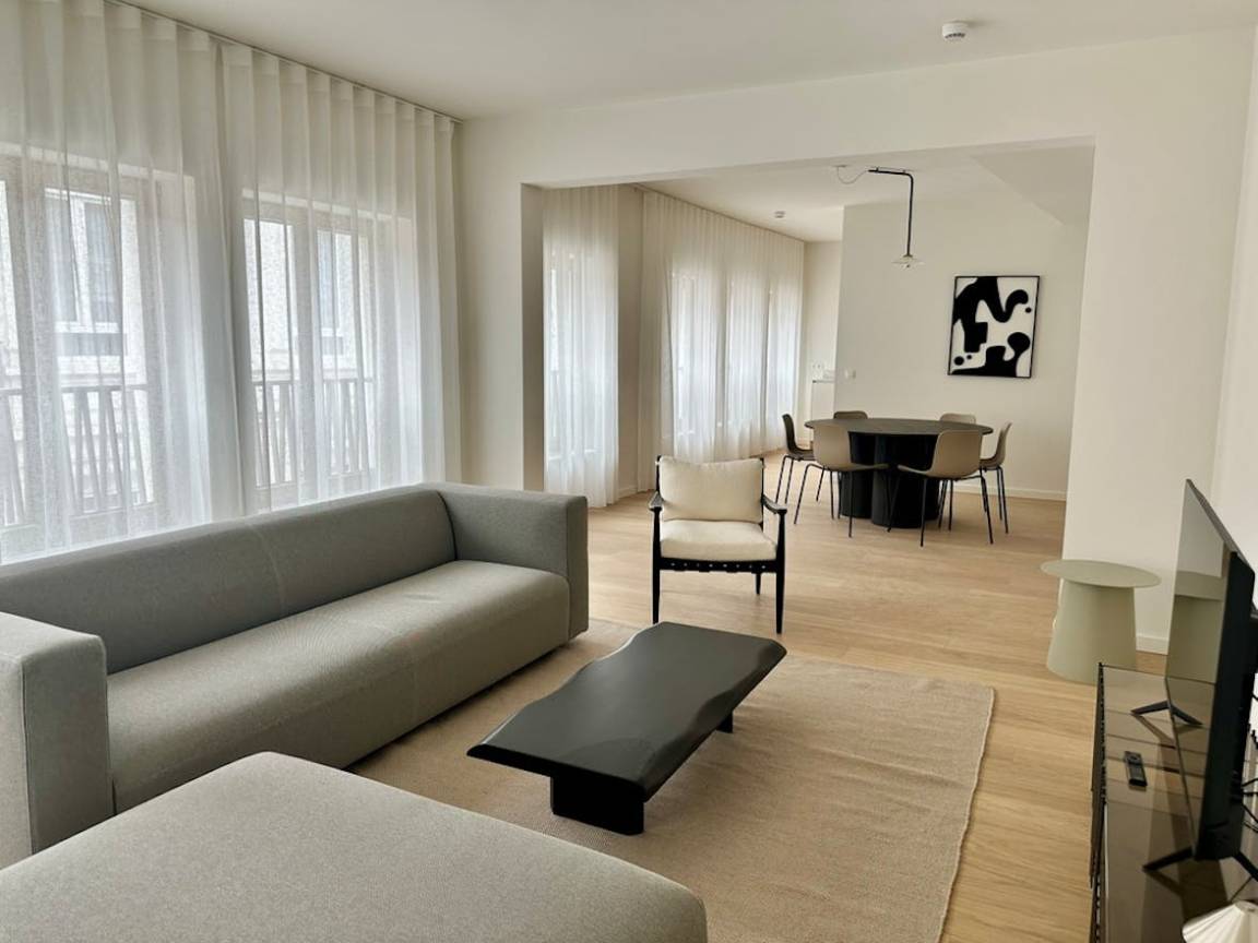97 M² Apartamento ∙ 2 Habitaciones ∙ 3 Huéspedes - Amberes, Bélgica