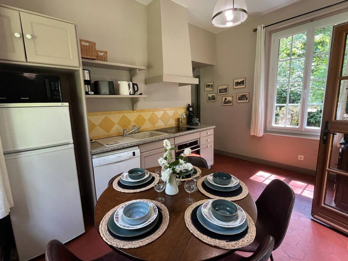 90 m² Gîte ∙ 2 Schlafzimmer ∙ 5 Gäste – Bild 4