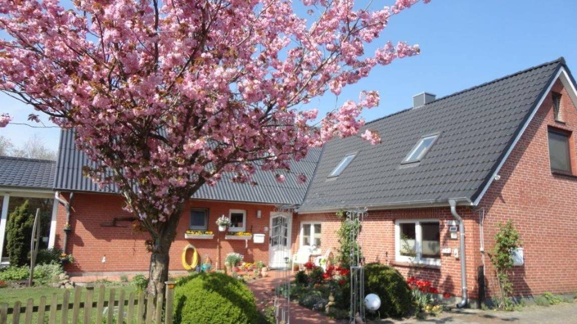 95 M² Ferienwohnung ∙ 2 Schlafzimmer ∙ 4 Gäste - Handewitt