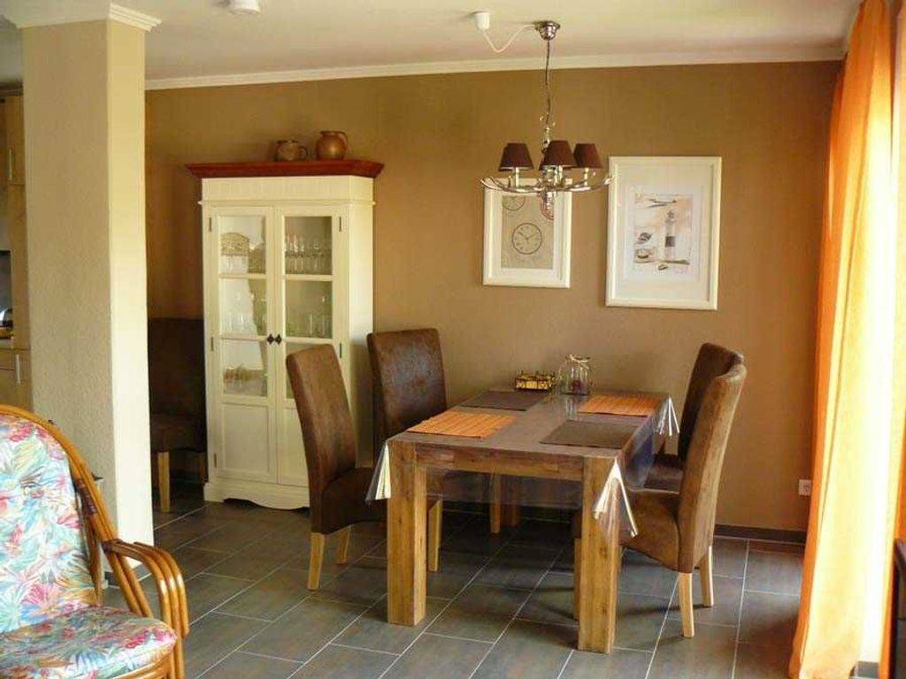 70 M² Ferienhaus ∙ 3 Schlafzimmer ∙ 5 Gäste - Spiekeroog