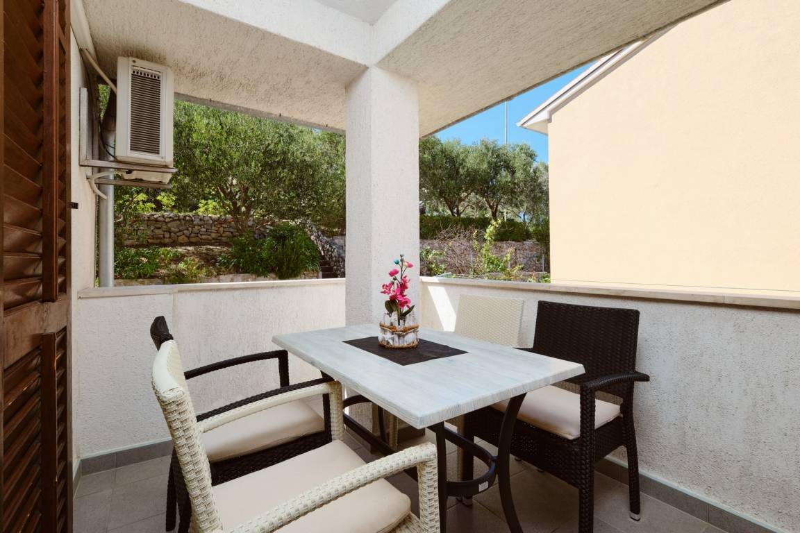50 M² Appartamento Vacanza ∙ 2 Camere Da Letto ∙ 4 Ospiti - Lussinpiccolo