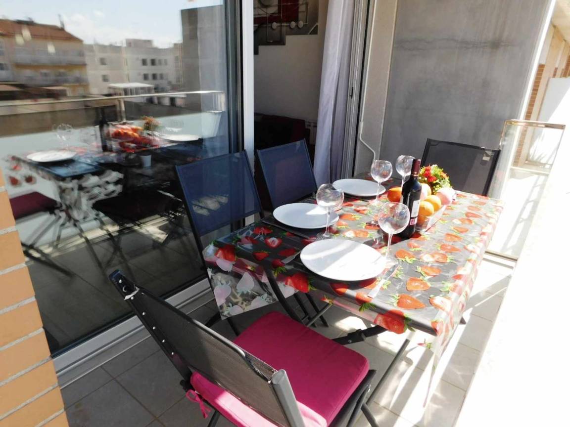 75 M² Apartamento ∙ 2 Habitaciones ∙ 5 Huéspedes - Cadaqués