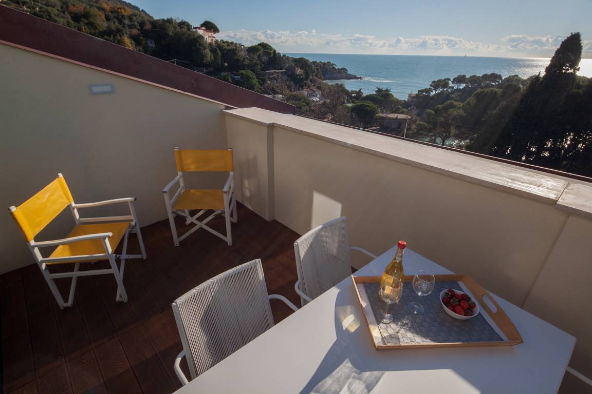 Ferienwohnung ∙ 2 Schlafzimmer ∙ 6 Gäste - Lerici