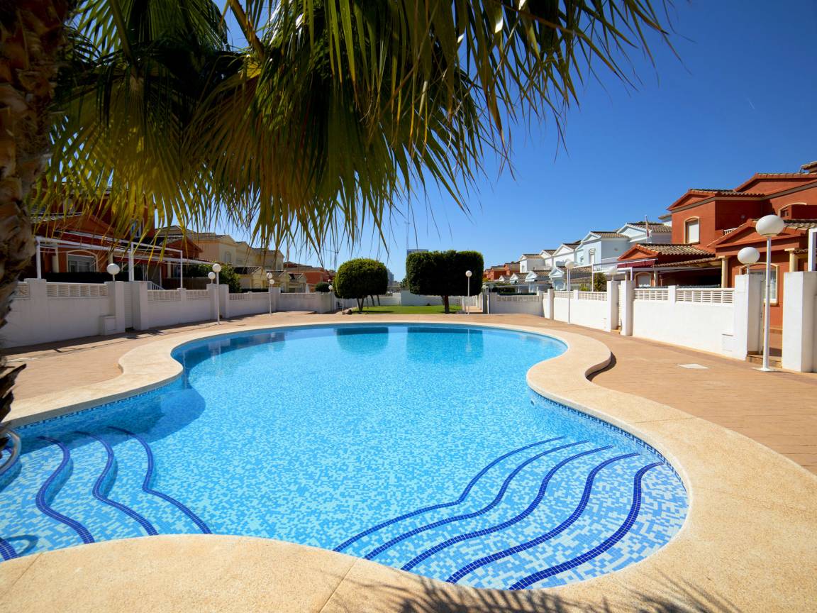 214 M² Maison De Vacances ∙ 4 Chambres ∙ 8 Personnes - Calp