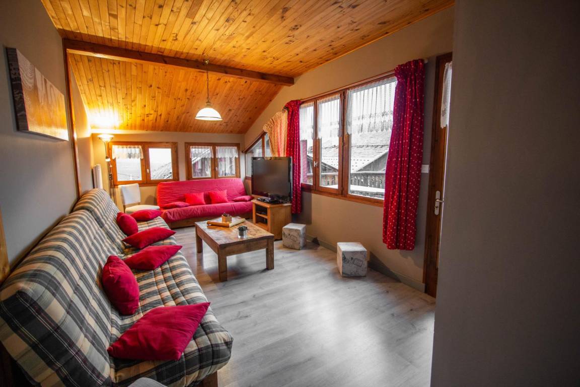 181 m² Gîte ∙ 6 Schlafzimmer ∙ 15 Gäste – Bild 7