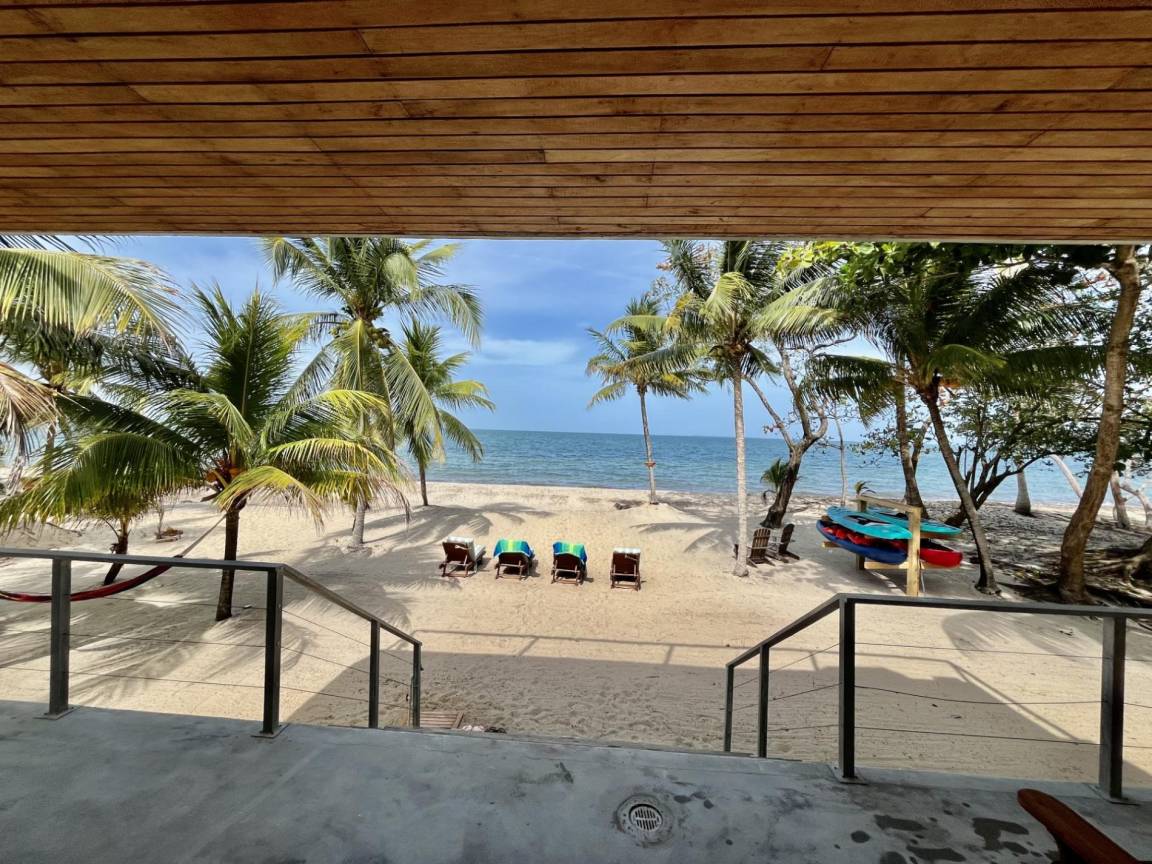 279 M² Villa ∙ 2 Slaapkamers ∙ 6 Gasten - Placencia