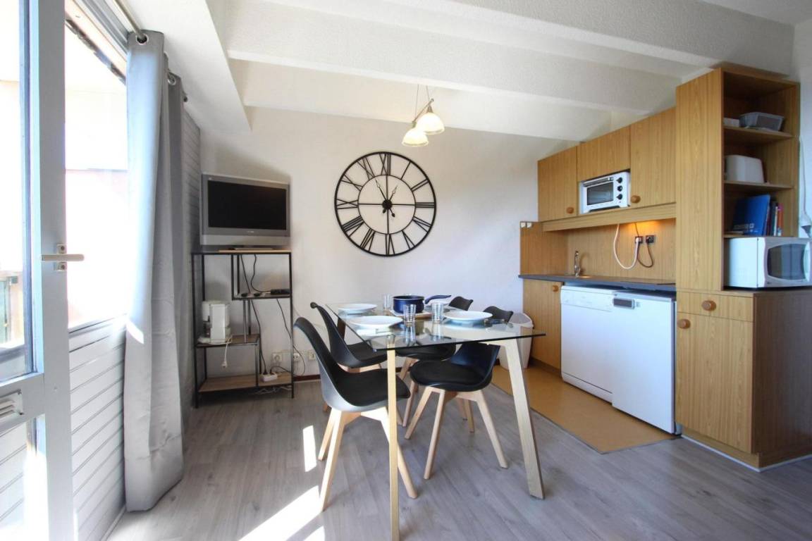 24 m&sup2; Studio 1 Schlafzimmer 4 G&auml;ste