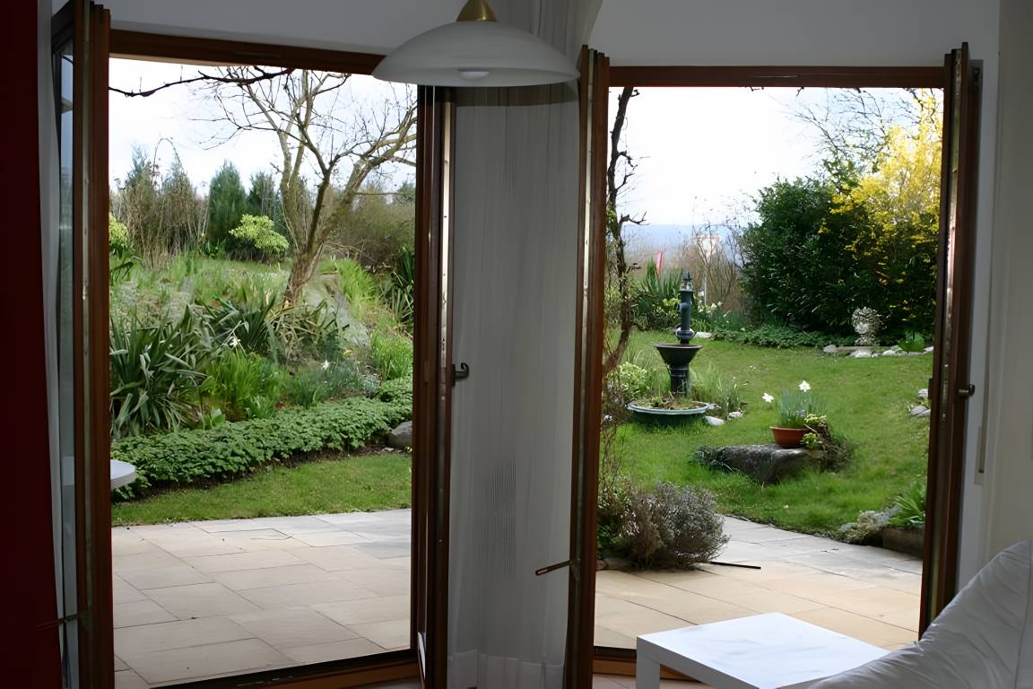 70 M² Ferienwohnung ∙ 1 Schlafzimmer ∙ 2 Gäste - Gaienhofen