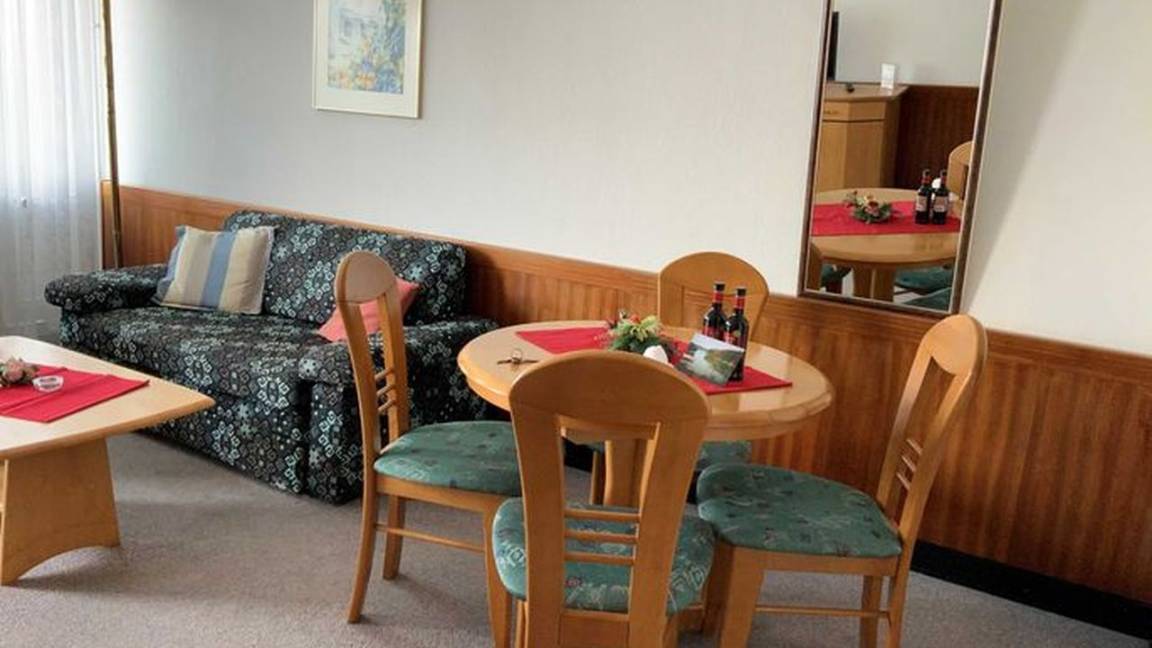 52 M² Ferienwohnung ∙ 1 Schlafzimmer ∙ 2 Gäste - Schleswig-Holstein