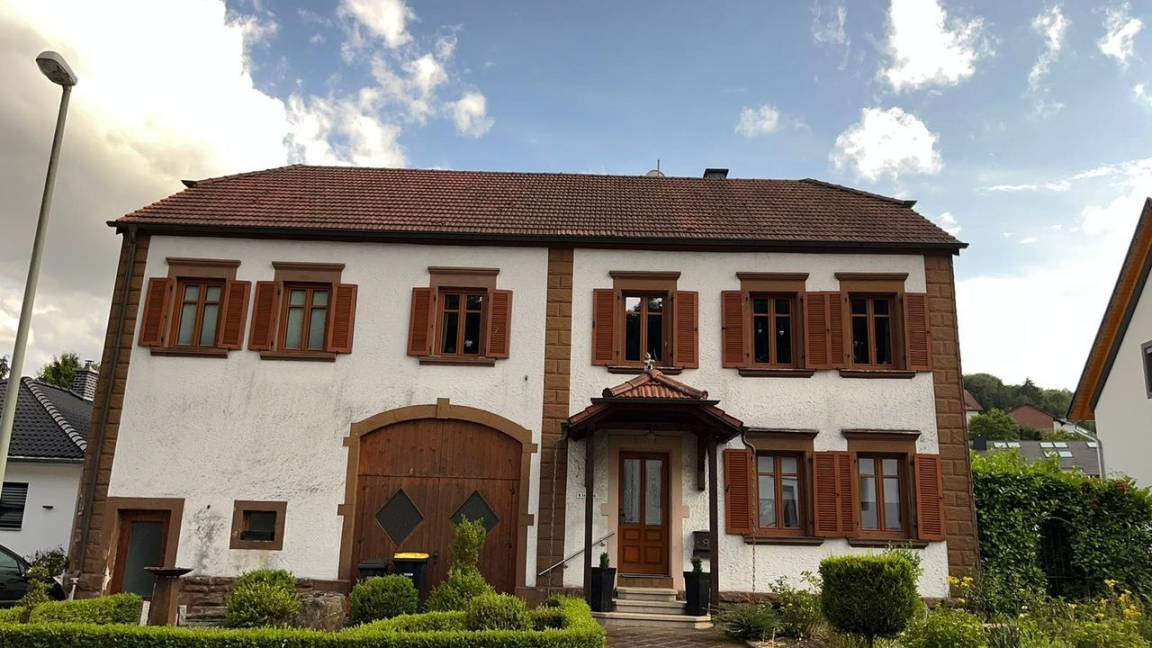80 M² Ferienwohnung ∙ 1 Schlafzimmer ∙ 2 Gäste - Losheim am See