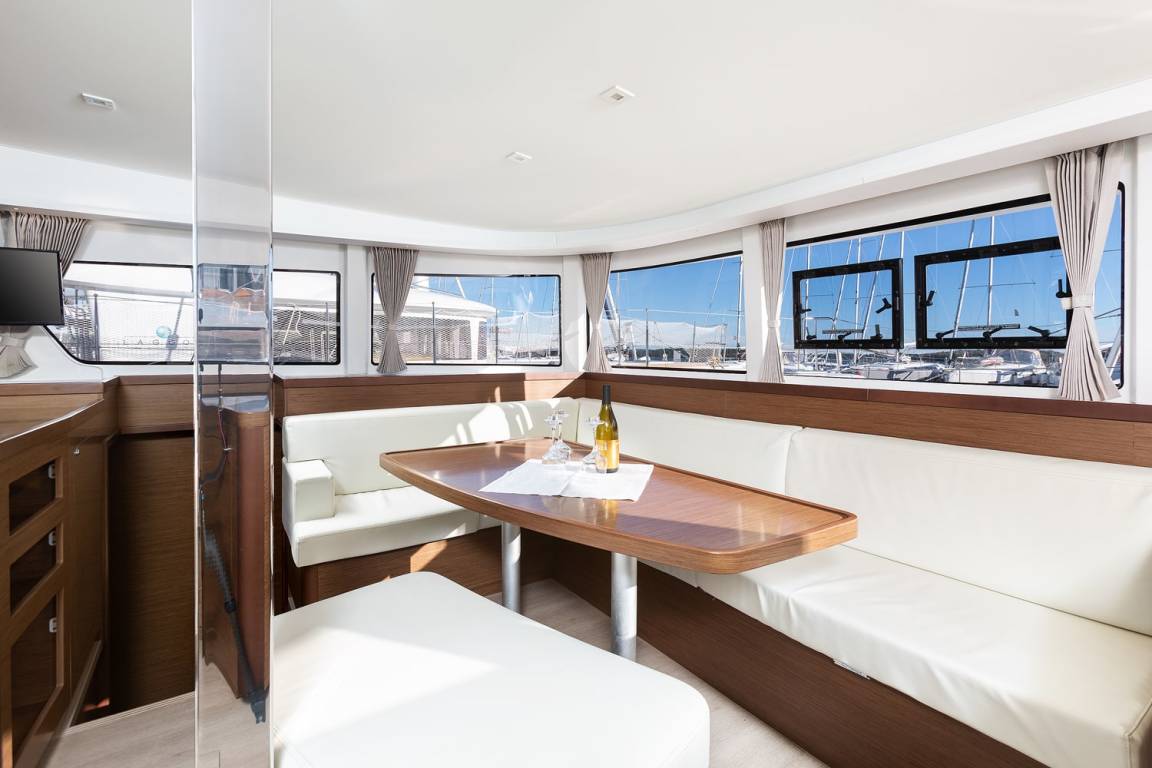 13 M² Houseboat ∙ 4 Bedrooms ∙ 8 Guests - Istrie Peninsula