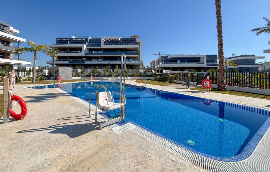 104 M² Apartment ∙ 2 Bedrooms ∙ 4 Guests - Los Montesinos