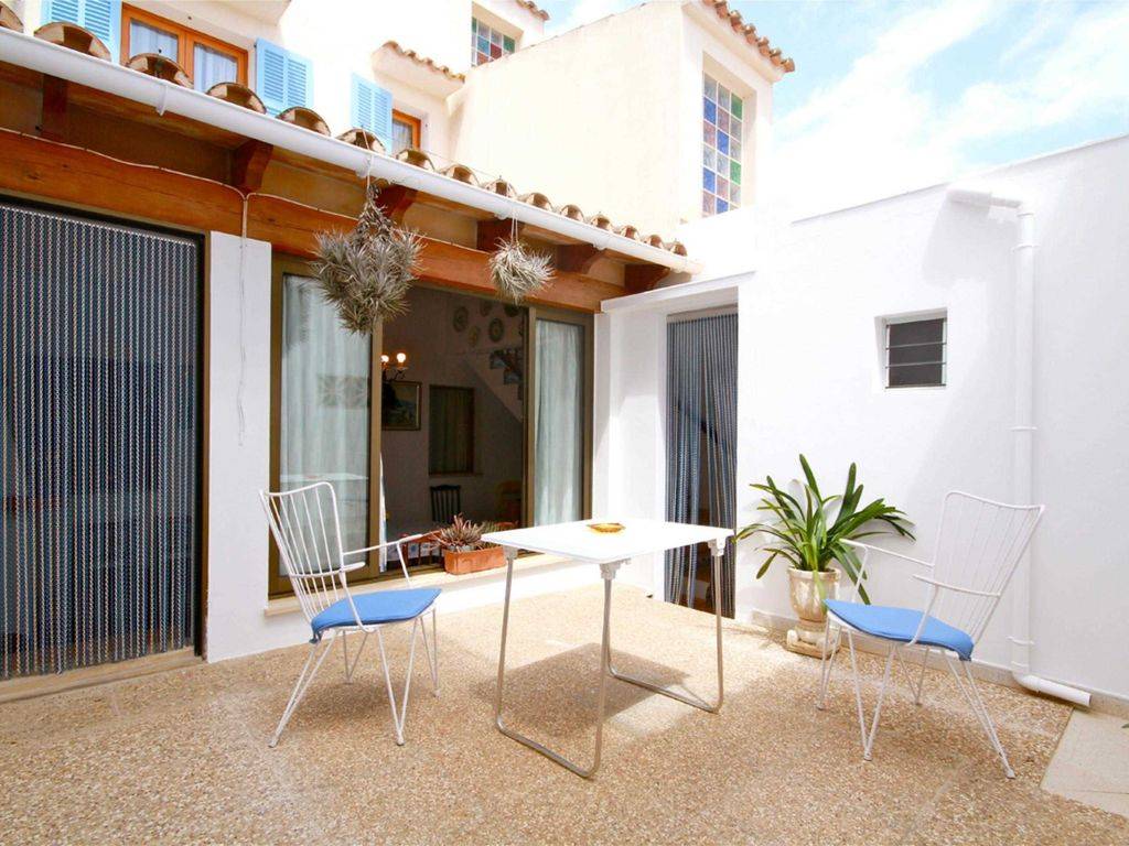 240 M² Apartamento ∙ 4 Habitaciones ∙ 5 Huéspedes - Portocolom