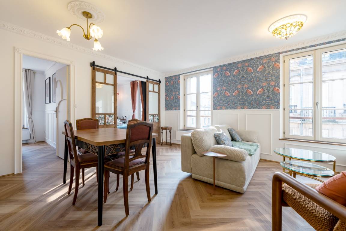 50 M² Ferienwohnung ∙ 2 Schlafzimmer ∙ 4 Gäste - Nancy