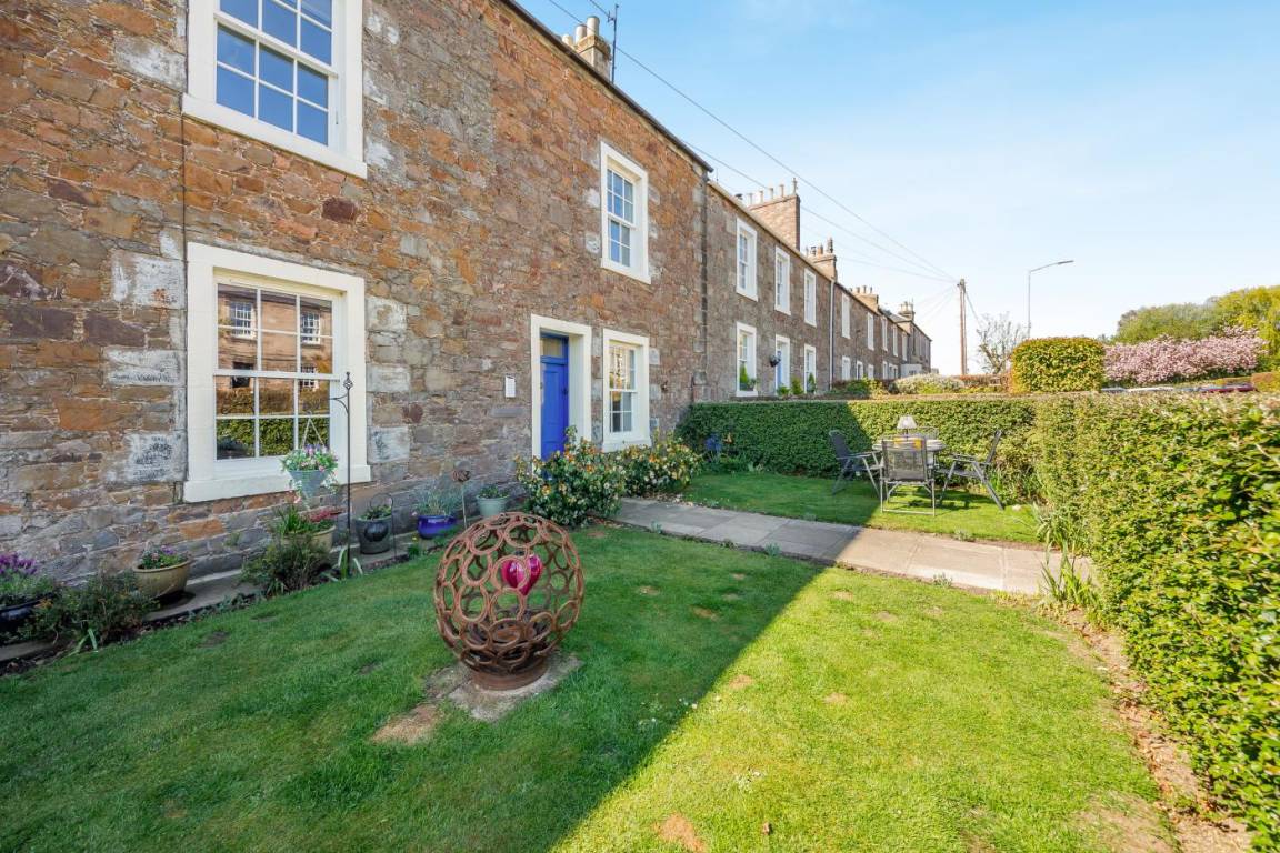 Cottage ∙ 2 Bedrooms ∙ 4 Guests - Eyemouth