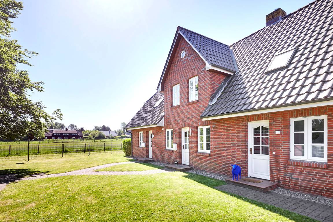 65 m² Ferienhaus ∙ 2 Schlafzimmer ∙ 4 Gäste – Bild 2