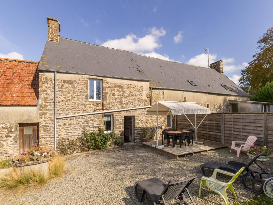 117 M² Landhaus ∙ 3 Schlafzimmer ∙ 6 Gäste - Cotentin