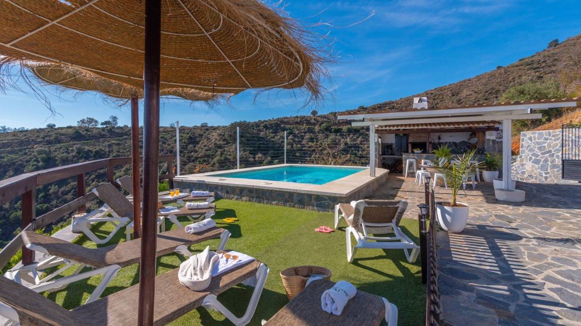 100 M² House ∙ 3 Bedrooms ∙ 6 Guests - Málaga