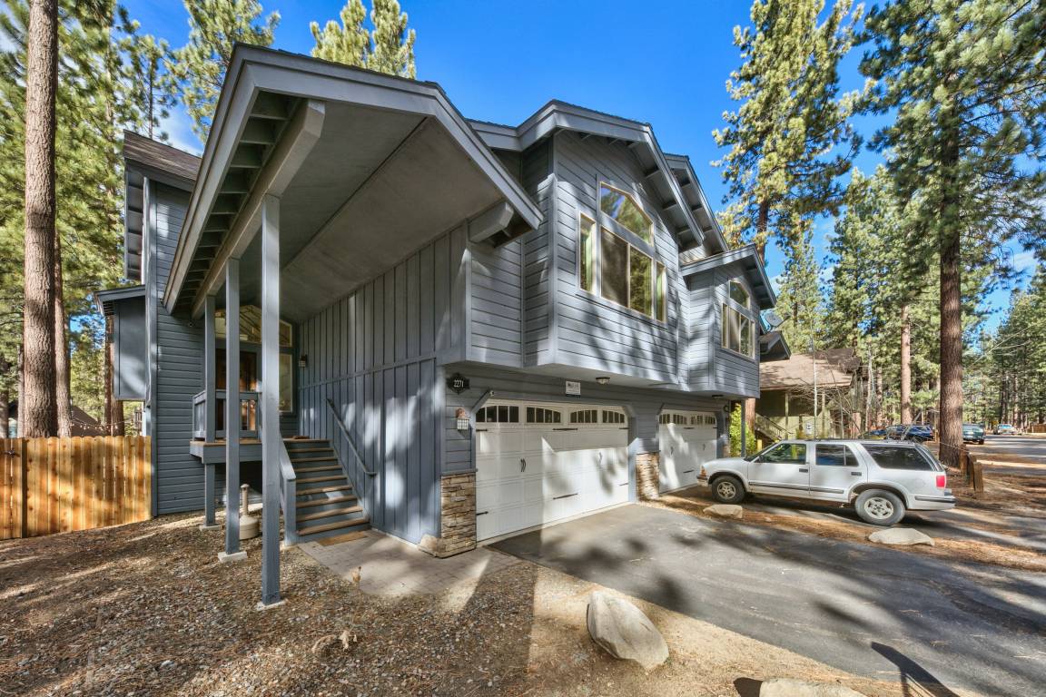 221 M² House ∙ 4 Bedrooms ∙ 8 Guests - Lake Tahoe