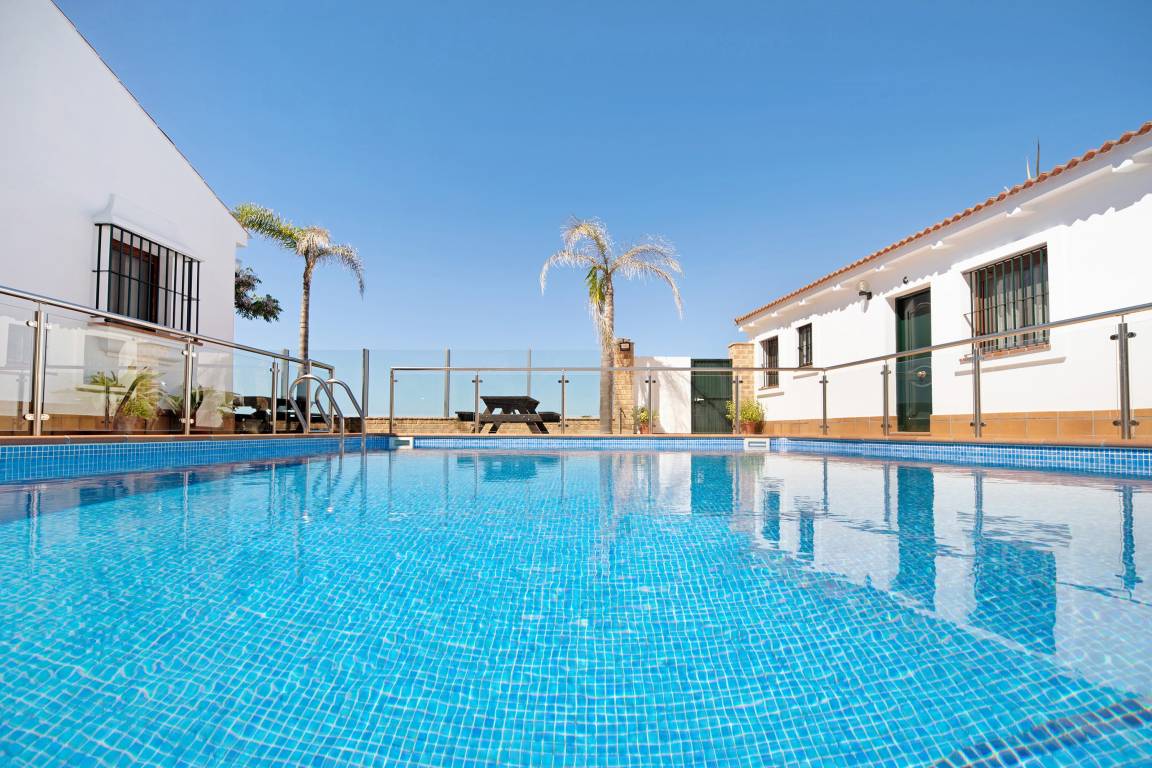 60 M² Apartment ∙ 2 Bedrooms ∙ 6 Guests - Novo Sancti Petri