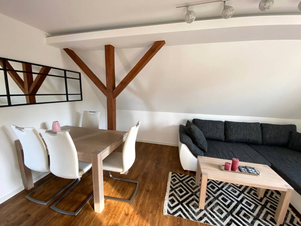 Ferienwohnung ∙ 1 Schlafzimmer ∙ 2 Gäste - Bad Salzungen