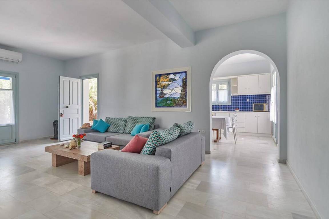 100 M² Apartamento ∙ 2 Habitaciones ∙ 4 Huéspedes - Paros