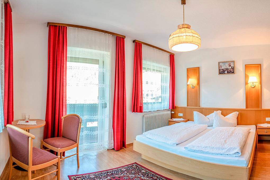 450 m² Ferienhaus ∙ 9 Schlafzimmer ∙ 23 Gäste – Bild 3