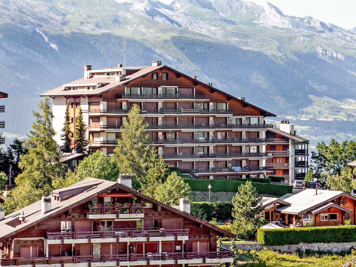 Apartment ∙ 1 Bedroom ∙ 4 Guests - Switzerland