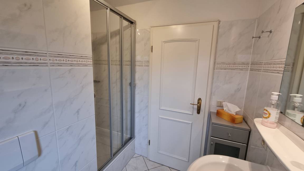 65 m² Ferienwohnung ∙ 2 Schlafzimmer ∙ 4 Gäste – Bild 12