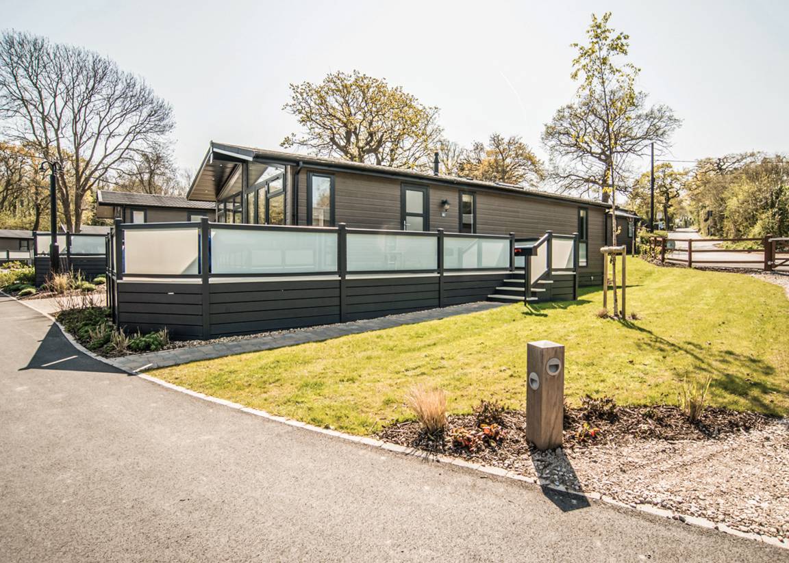 Chalet ∙ 3 Bedrooms ∙ 6 Guests - Portsmouth