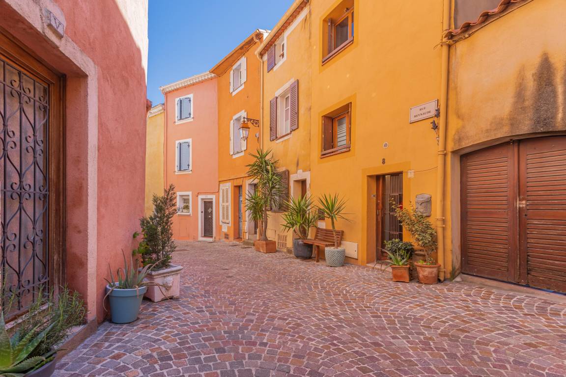 75 M² House ∙ 2 Bedrooms ∙ 4 Guests - Les Issambres