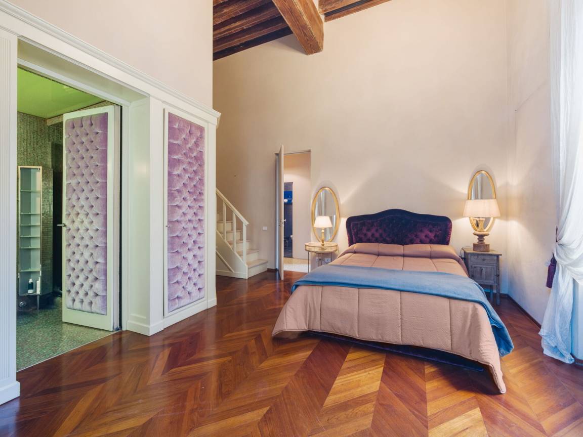 150 M² Apartamento ∙ 3 Habitaciones ∙ 6 Huéspedes - Lucca