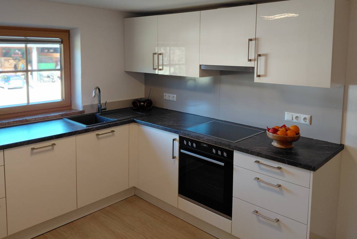 50 M² Ferienwohnung ∙ 2 Schlafzimmer ∙ 2 Gäste - Bayerisch Gmain
