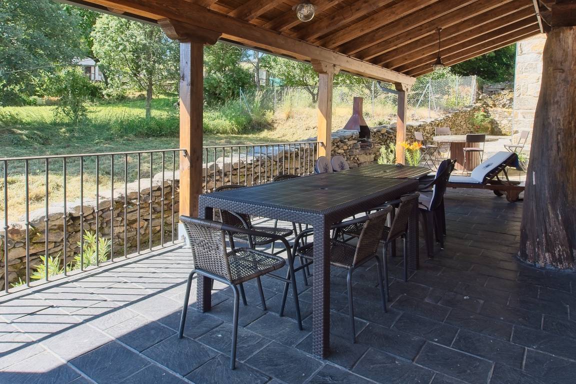 250 M² Casa ∙ 5 Habitaciones ∙ 12 Huéspedes - San Justo, España